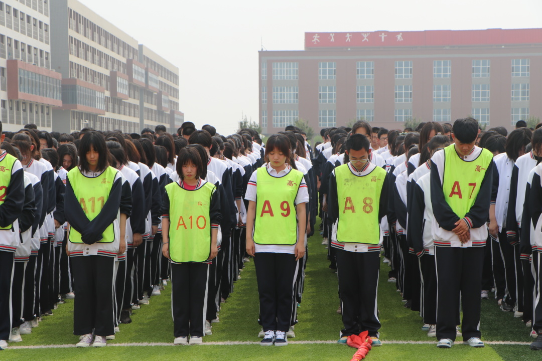 七七事变八十四周年——中恒高级中学举行了七七事变纪念日宣誓活动