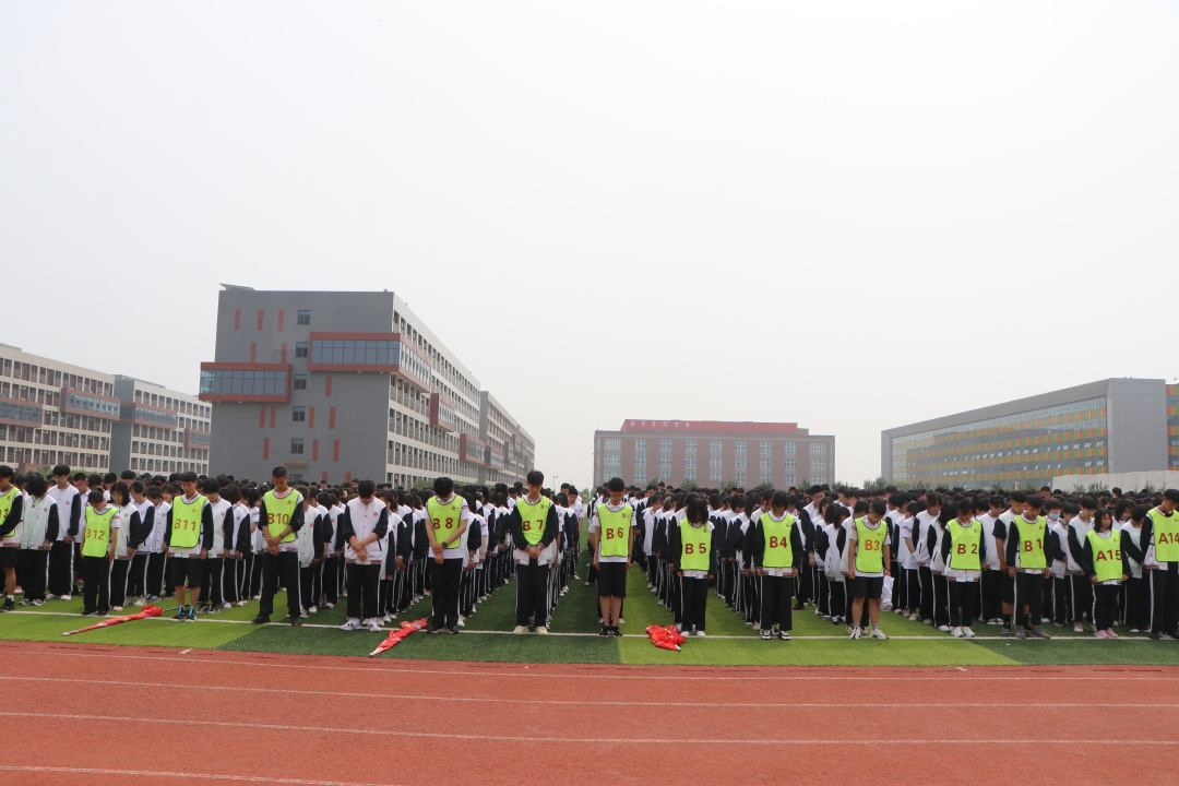 七七事变八十四周年——中恒高级中学举行了七七事变纪念日宣誓活动