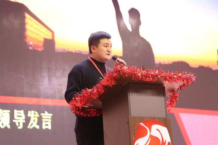 挥别2021  启航新征程——中恒高级中学高三年级冬至联欢晚会现场纪实