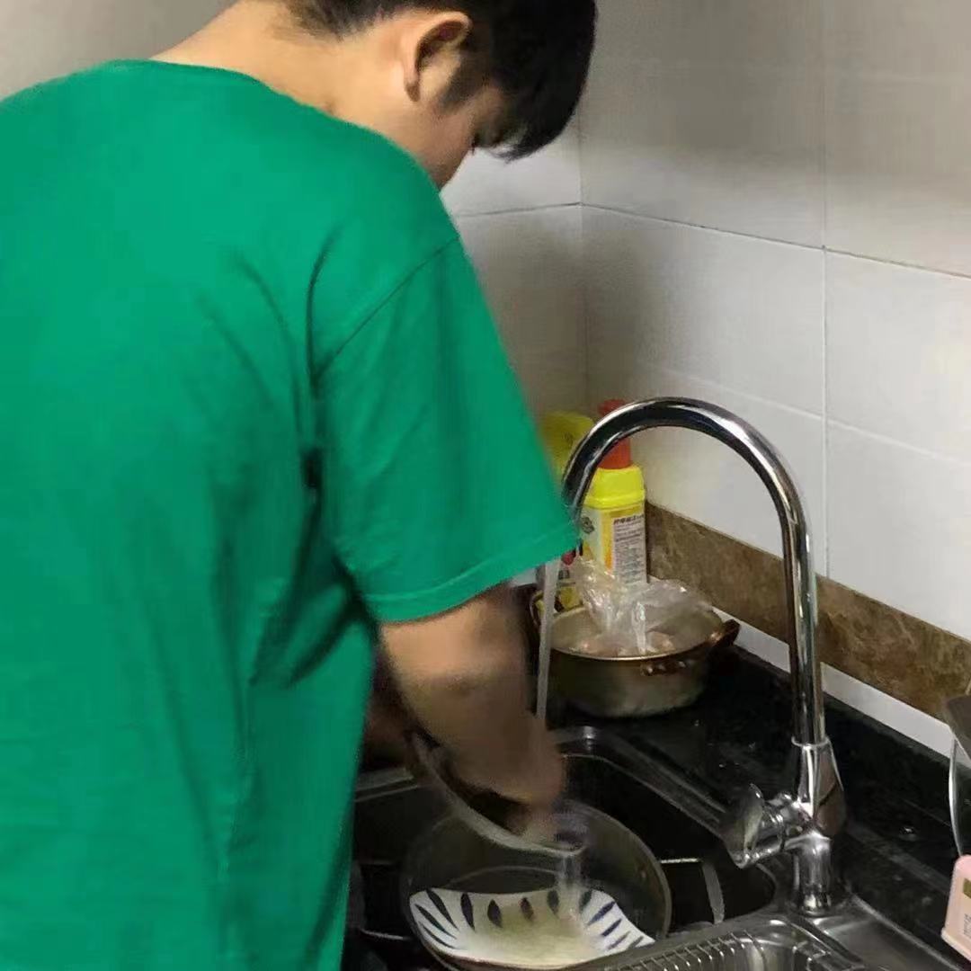 孝老爱亲好少年
