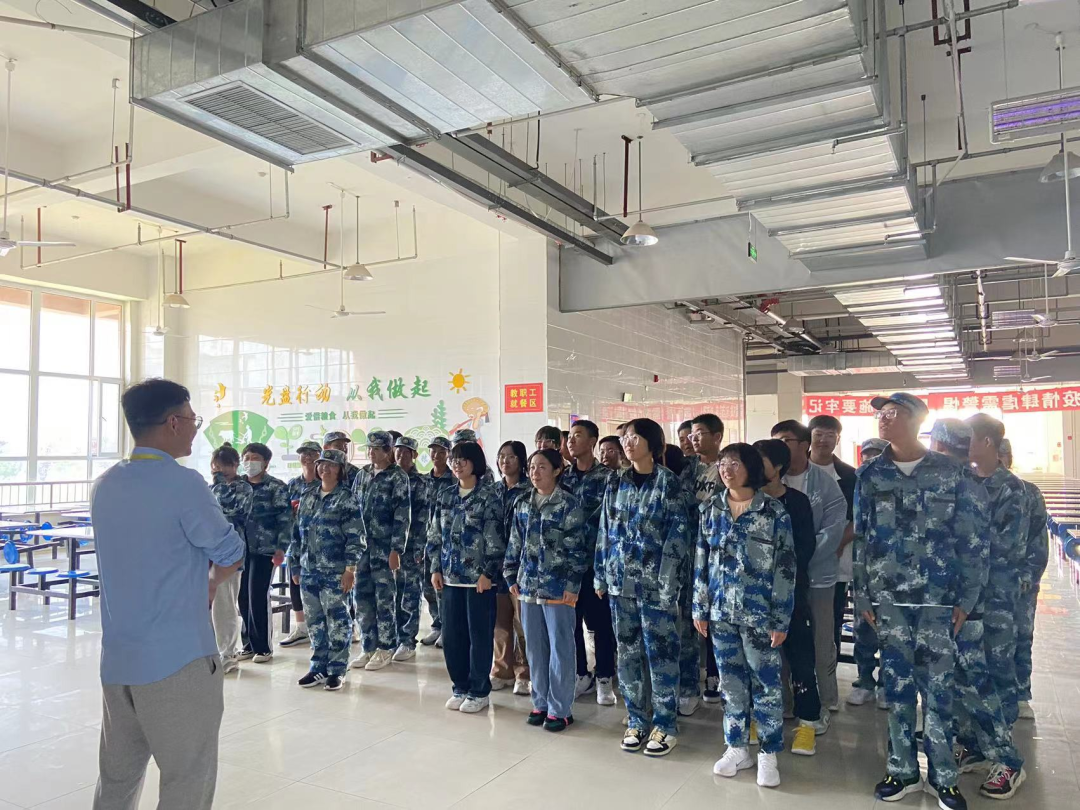 立足常规抓管理  关注细节促规范