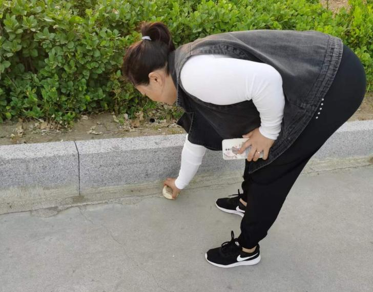 生活育人 服务育人