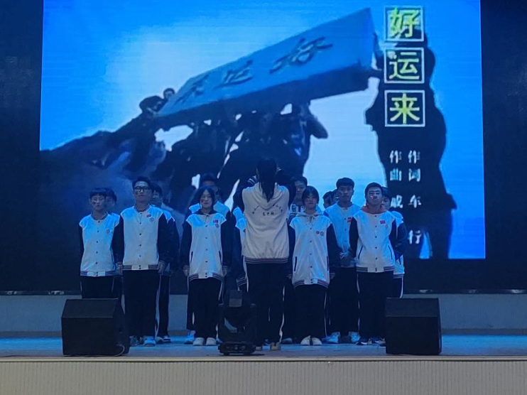 喜迎二十大·永远跟党走