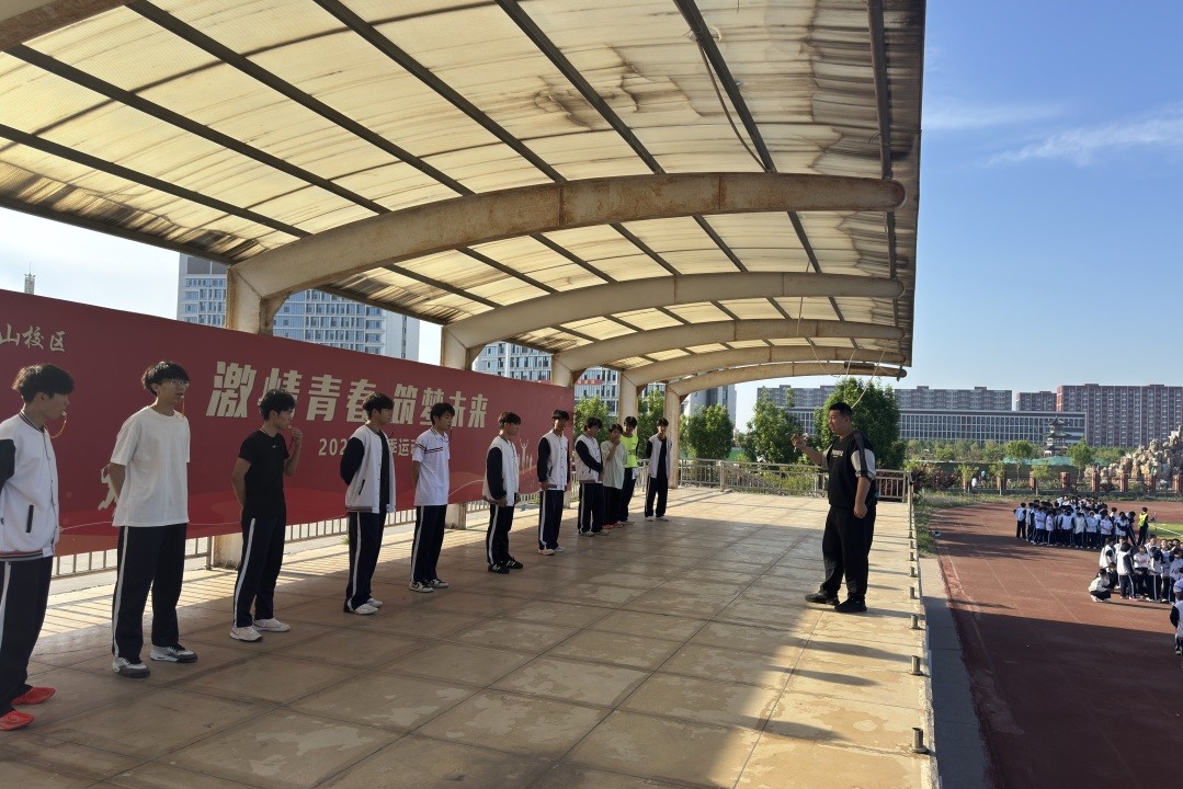 活力跑操展风采  青春奋进正当时