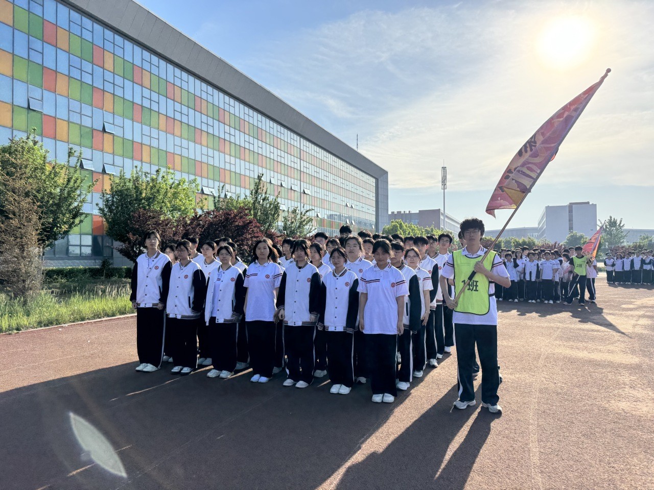 活力跑操展风采  青春奋进正当时